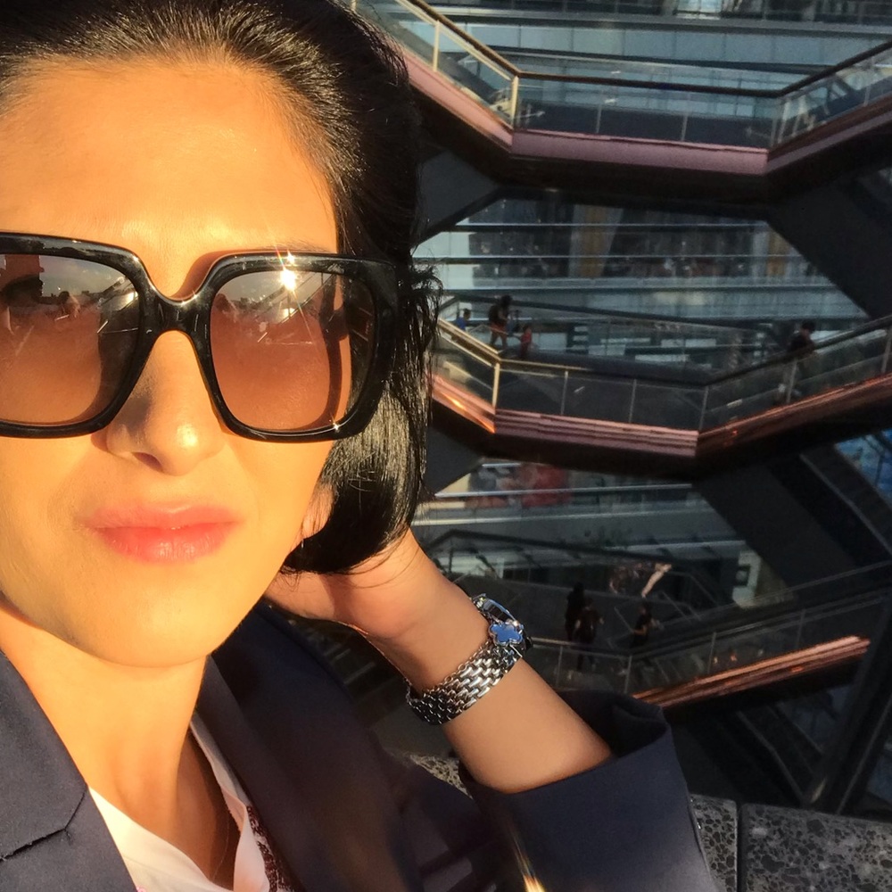 Meet your Posher, Armine